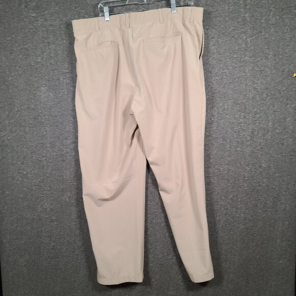 Izod Golf Men's 40x30 Beige Flat Front Stretch Performance Golf Pants - Picture 13 of 16